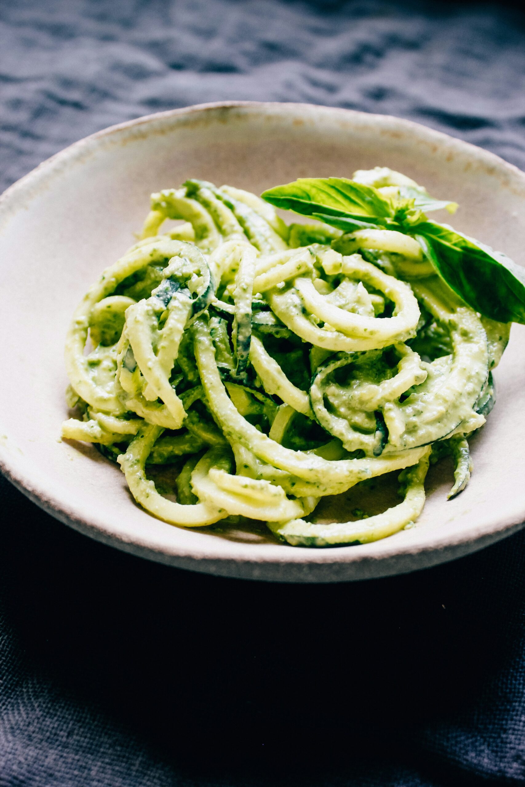 Deliciously Healthy: Pesto Zucchini Noodles with Grilled Chicken Recipe